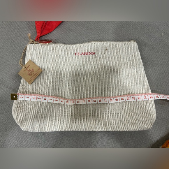 Clarins Makeup Pouch with Gold Lettering - Picture 5 of 11